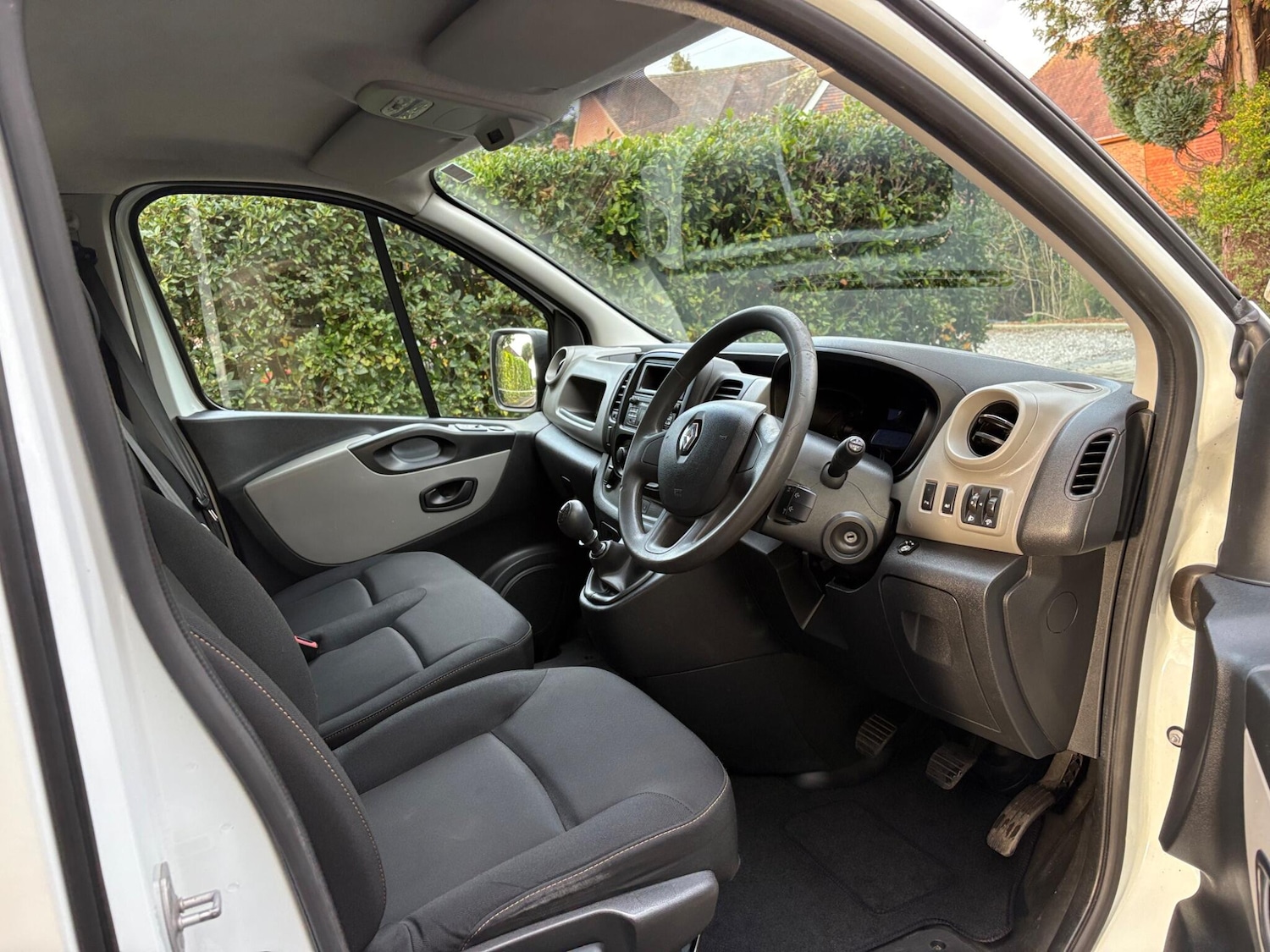 Used Renault Trafic 2017 for sale - 76499522: Photo 10