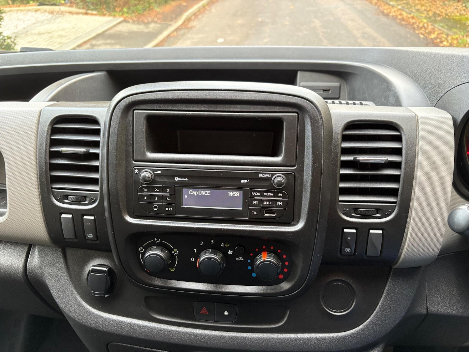 Used Renault Trafic 2017 for sale - 76499522: Photo 28