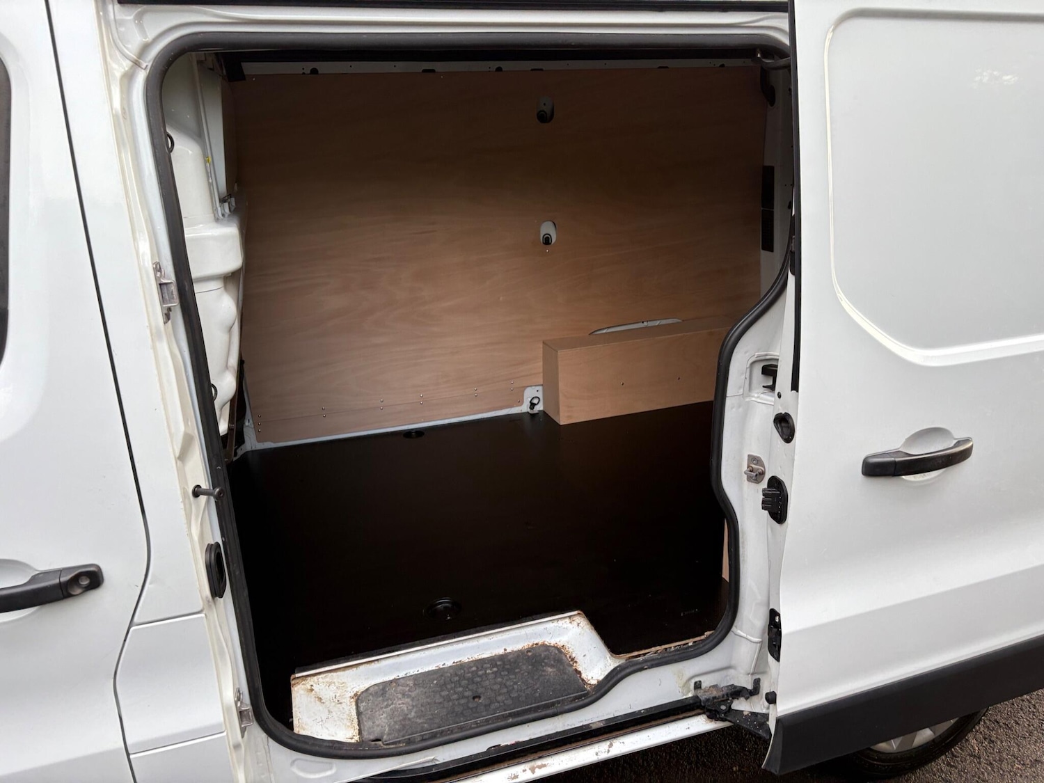 Used Renault Trafic 2017 for sale - 76499522: Photo 8