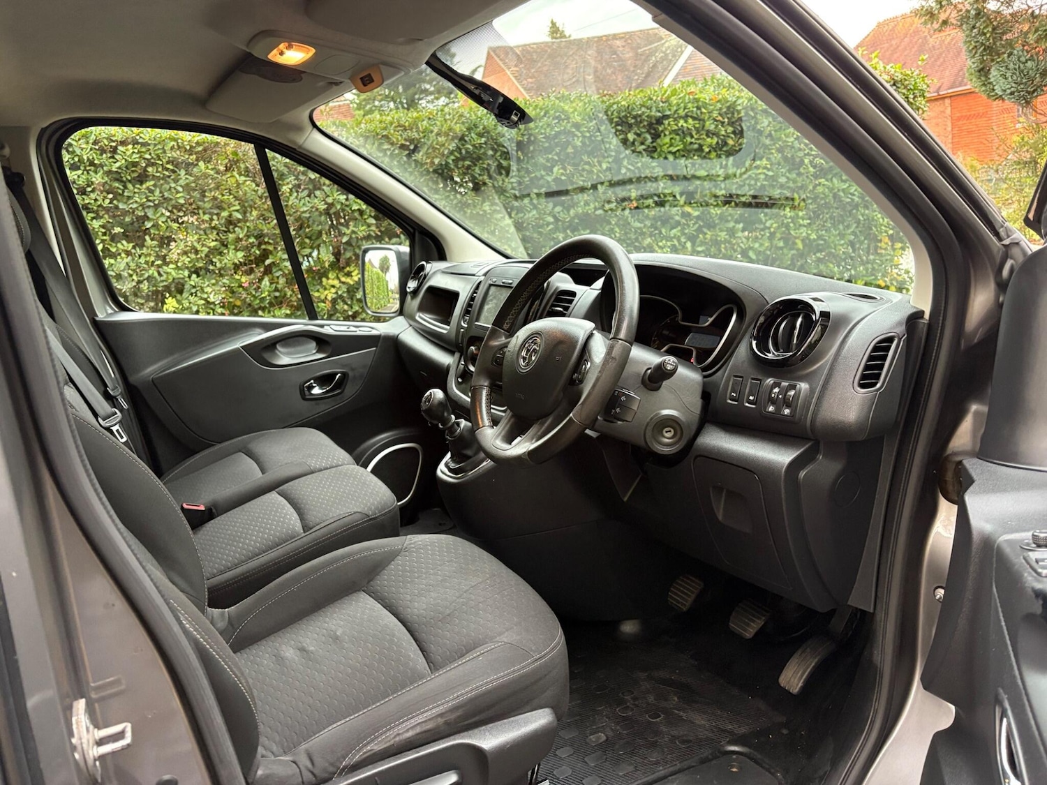 Used Vauxhall Vivaro 2016 for sale - 76425215: Photo 10