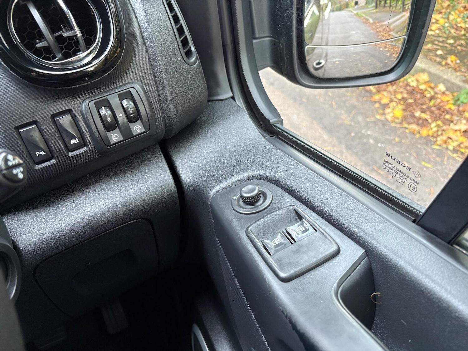 Used Vauxhall Vivaro 2016 for sale - 76425215: Photo 23