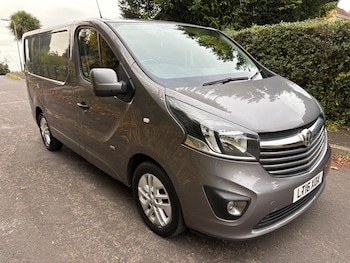 Used Vauxhall Vivaro 2016 for sale - 76425215: Photo