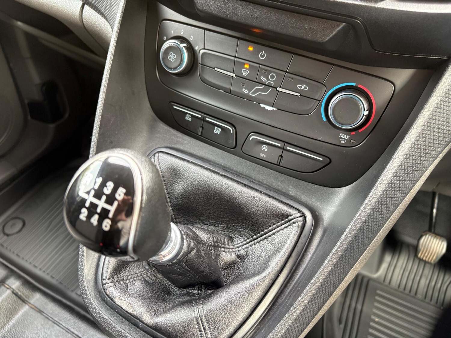 Vehicle 28