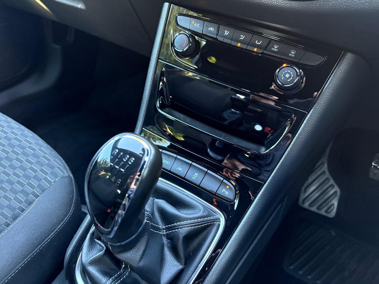 Used Vauxhall Astra 2017 for sale - 76592709: Photo 26