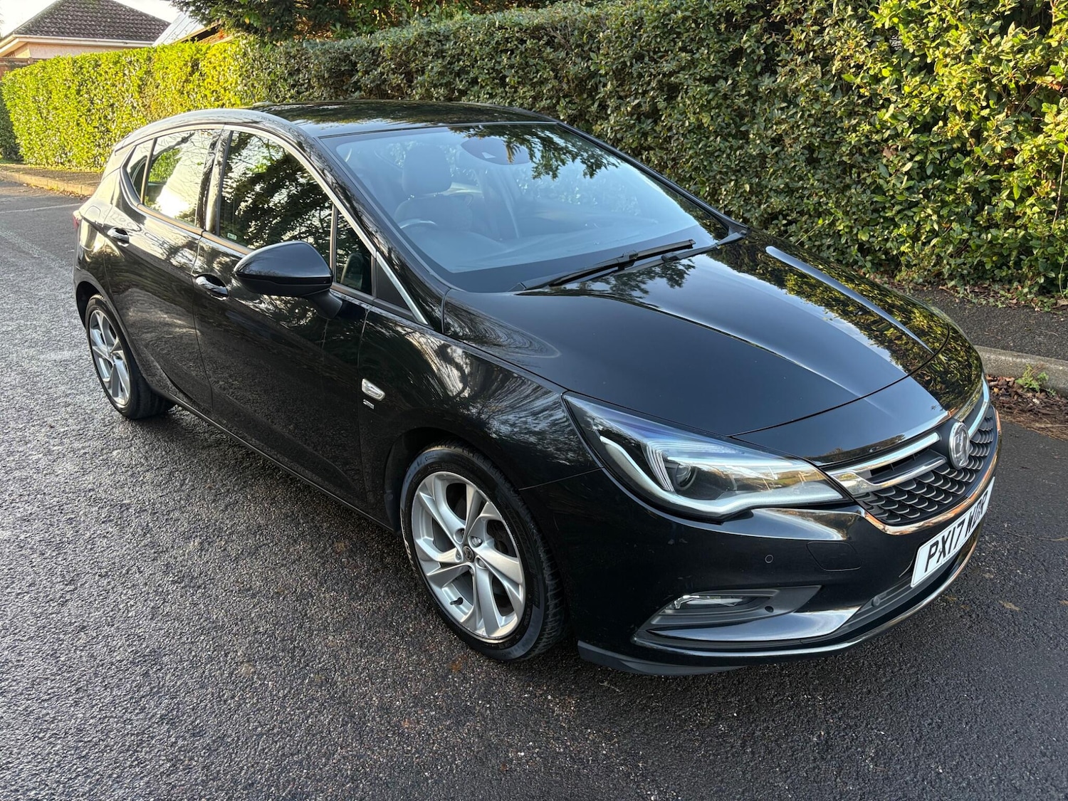 Used Vauxhall Astra 2017 for sale - 76592709: Photo 3