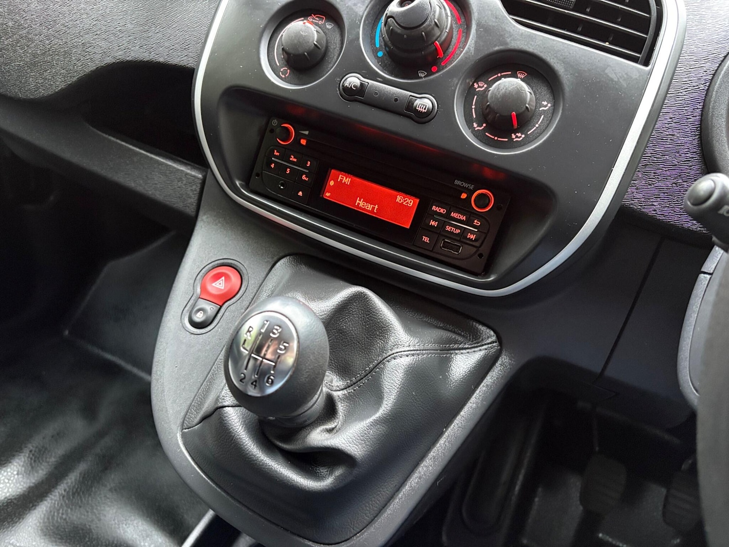 Used Nissan NV250 2021 for sale - 76370525: Photo 28