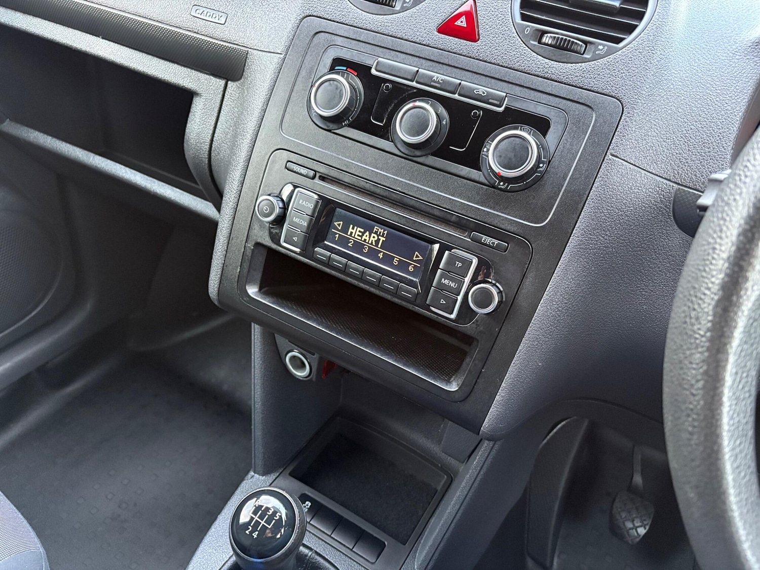 Used Volkswagen Caddy 2015 for sale - 76562350: Photo 28