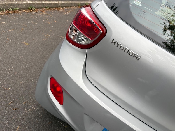 Used Hyundai i10 2014 for sale - 76306396: Photo 14