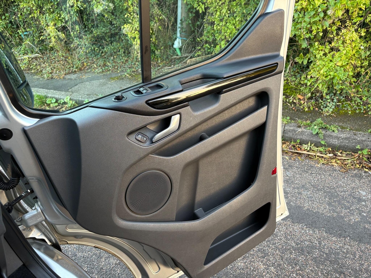 Used Ford Transit Custom 2020 for sale - 76188595: Photo 24