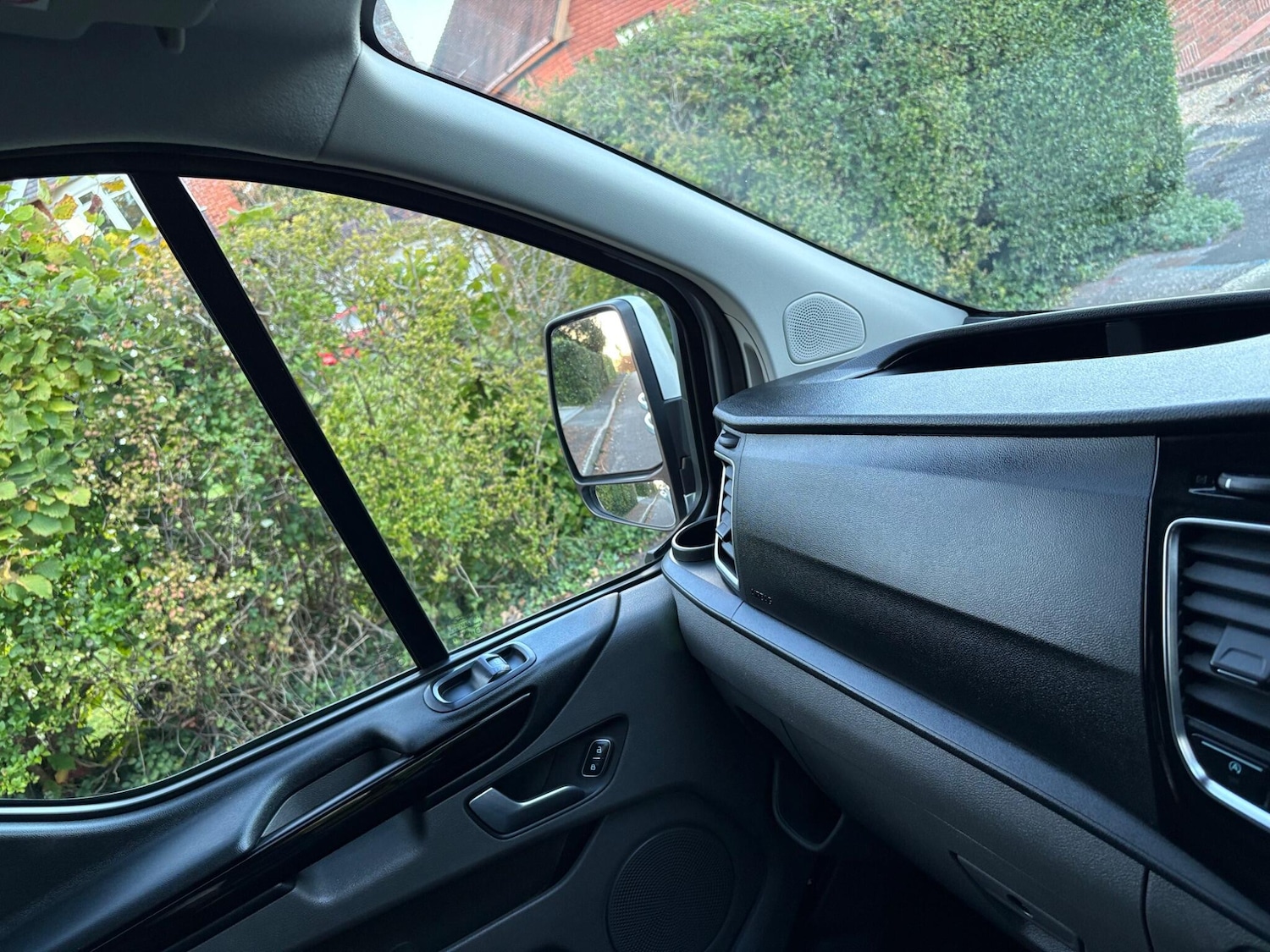 Used Ford Transit Custom 2020 for sale - 76188595: Photo 32
