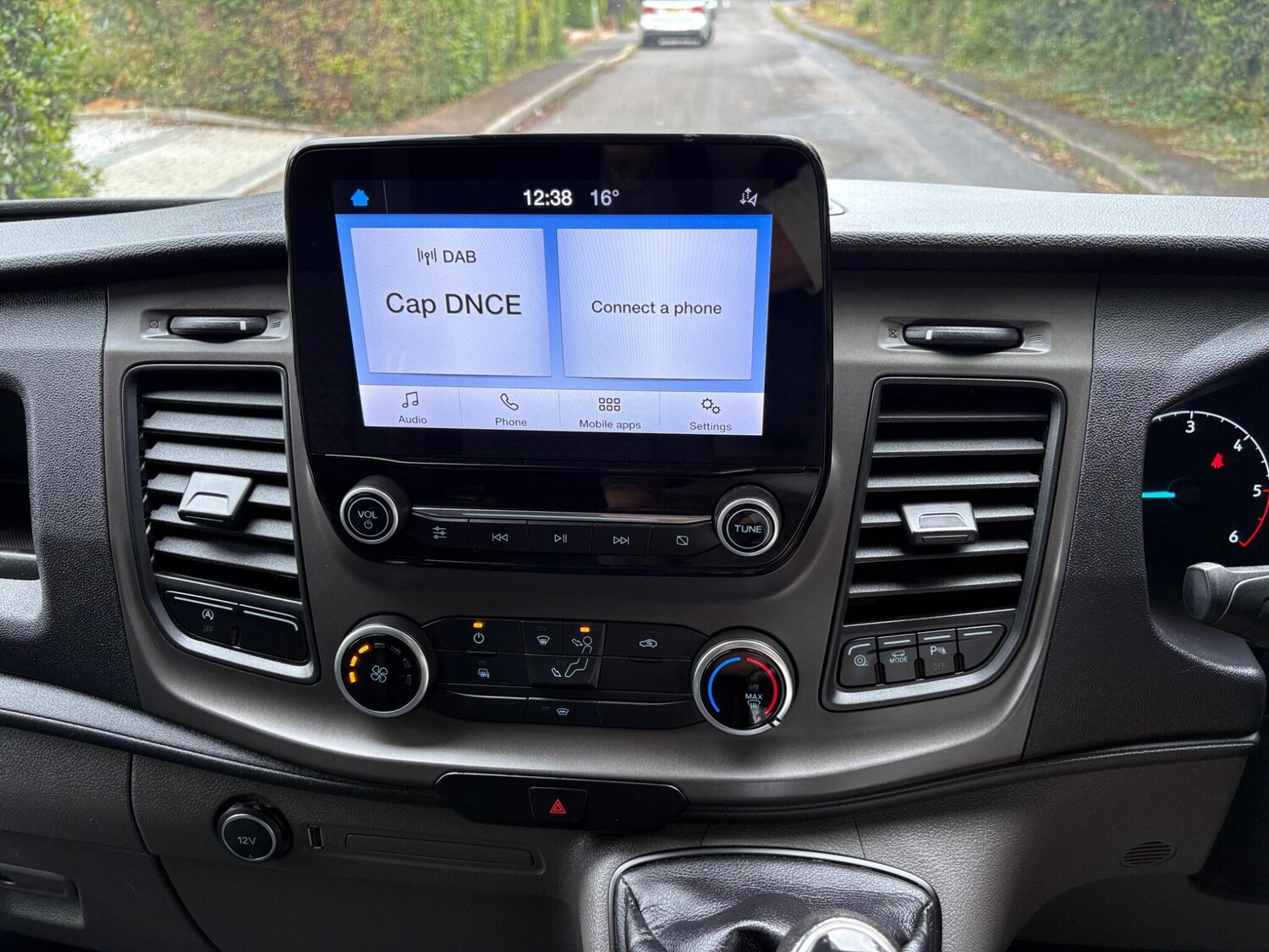 Vehicle 29