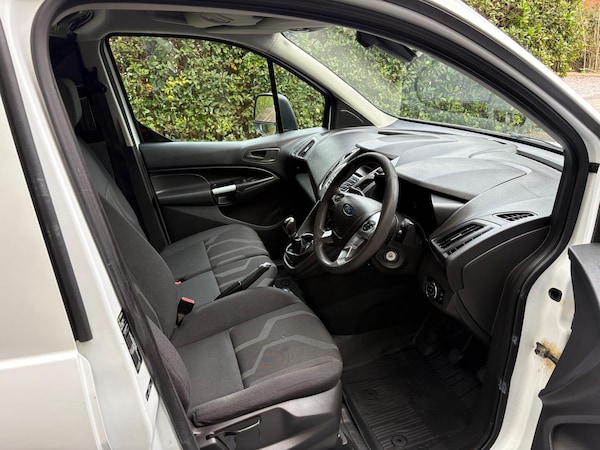 Used Ford Transit Connect 2016 for sale - 76307287: Photo 11
