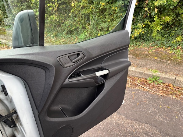Used Ford Transit Connect 2016 for sale - 76307287: Photo 24