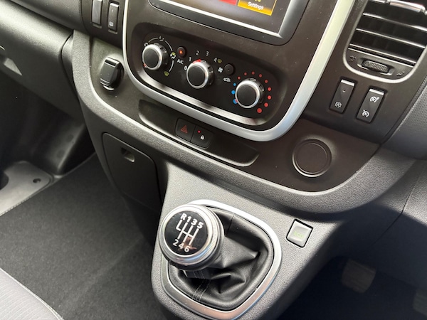 Used Renault Trafic 2021 for sale - 76238634: Photo 28