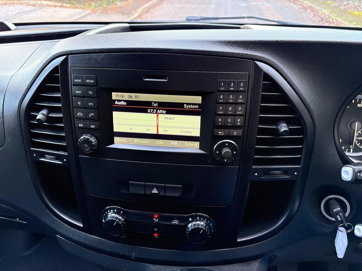 Used Mercedes-Benz Vito 2019 for sale - 76714946: Photo 29