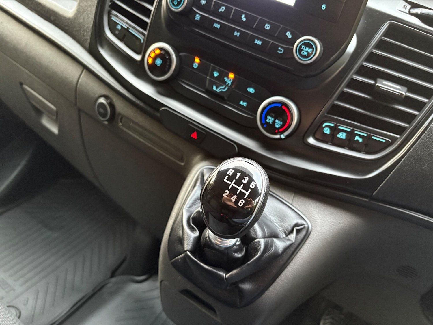 Used Ford Transit Custom 2021 for sale - 76742592: Photo 27