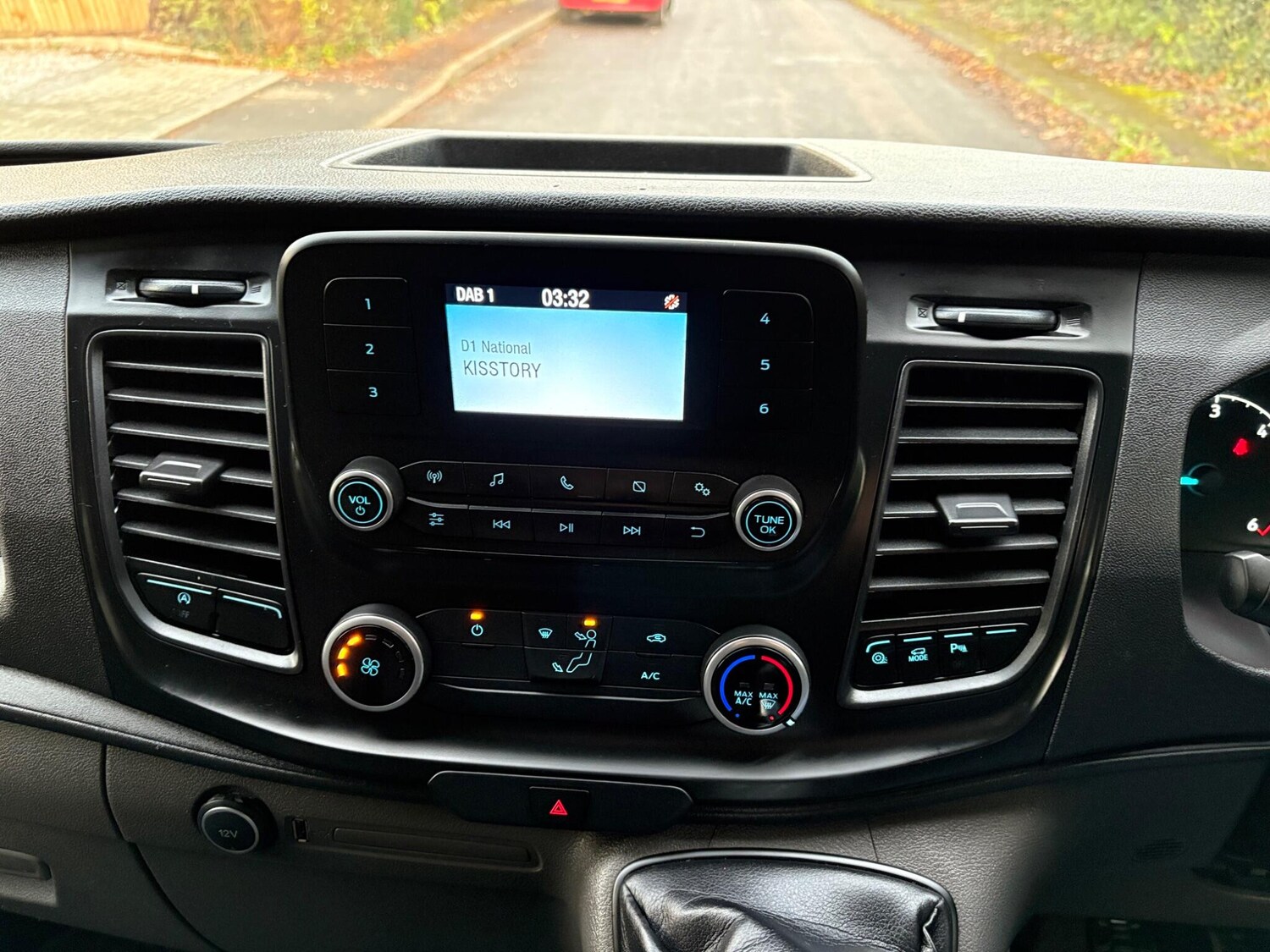 Used Ford Transit Custom 2021 for sale - 76742592: Photo 28