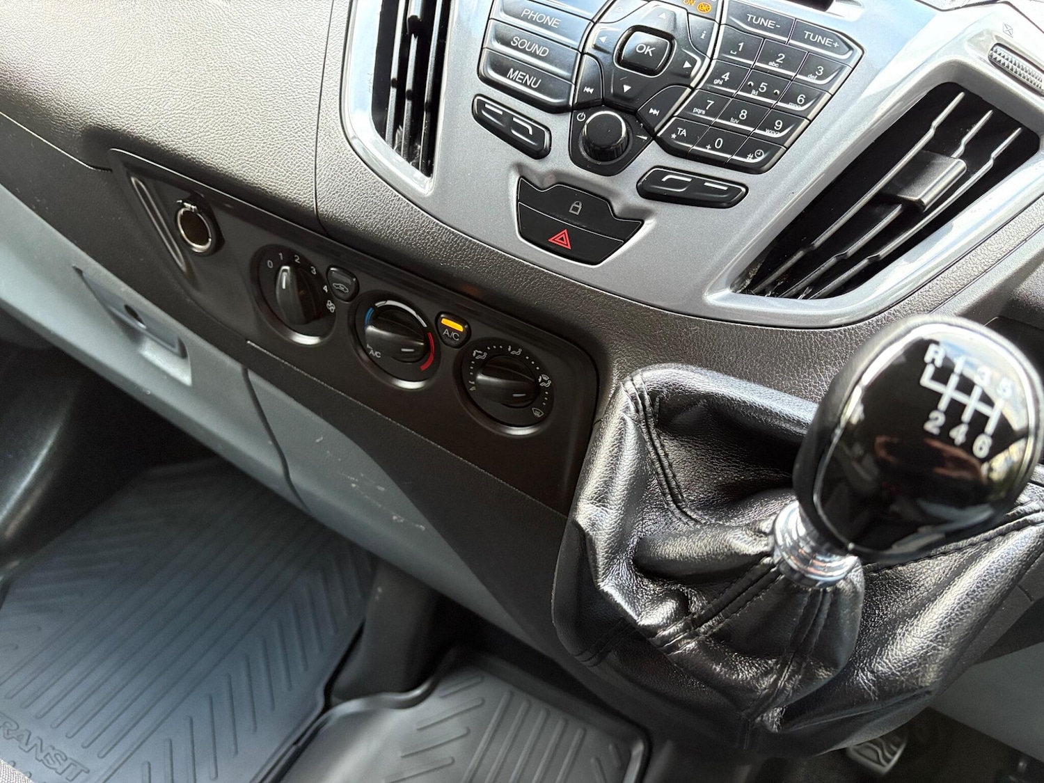 Used Ford Transit Custom 2016 for sale - 76645825: Photo 33