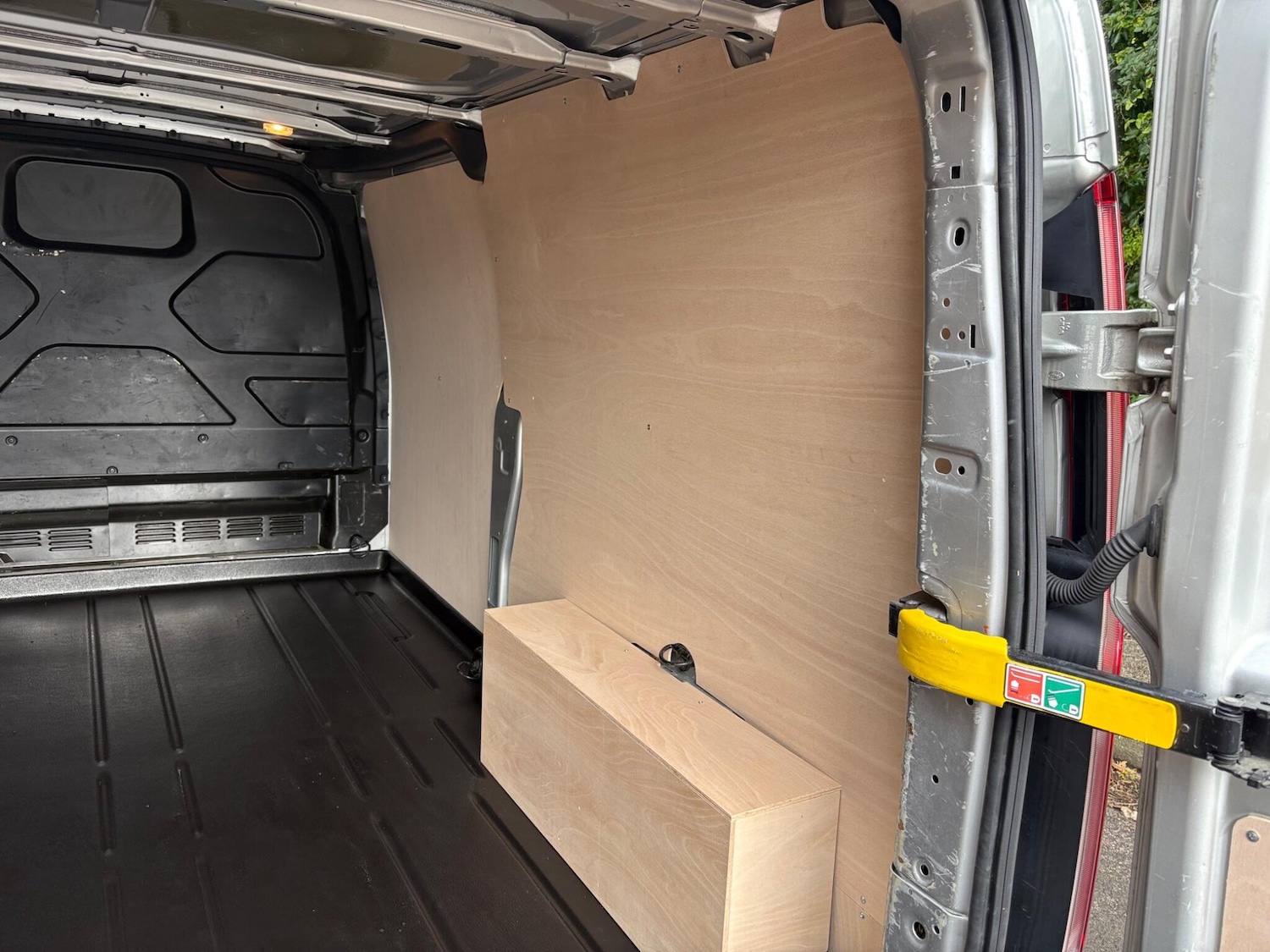 Used Ford Transit Custom 2019 for sale - 76473629: Photo 12