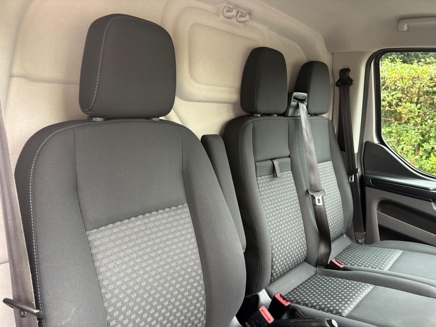 Used Ford Transit Custom 2019 for sale - 76473629: Photo 19