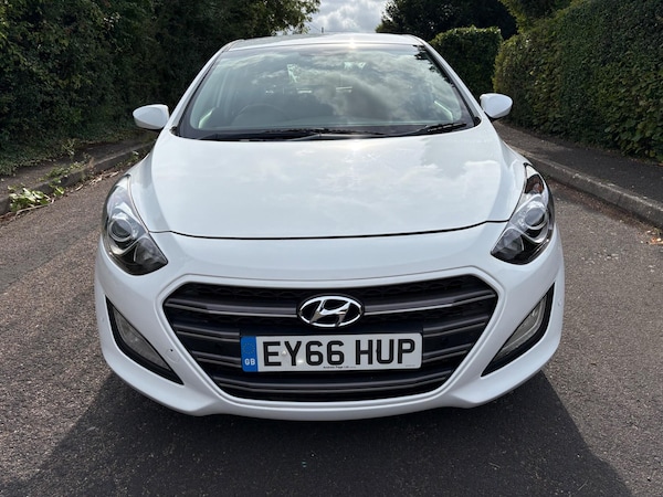 Used Hyundai i30 2016 for sale - 75508315: Photo 2