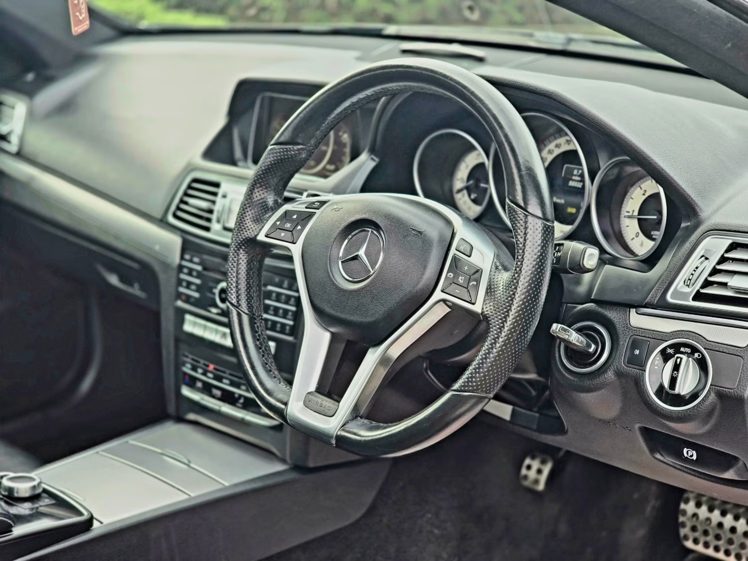 Used Mercedes-Benz E Class 2016 for sale - 76571438: Photo 5