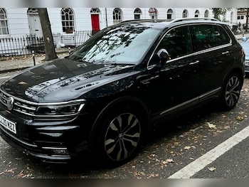 Used Volkswagen Tiguan 2020 for sale - 76292091: Photo 2