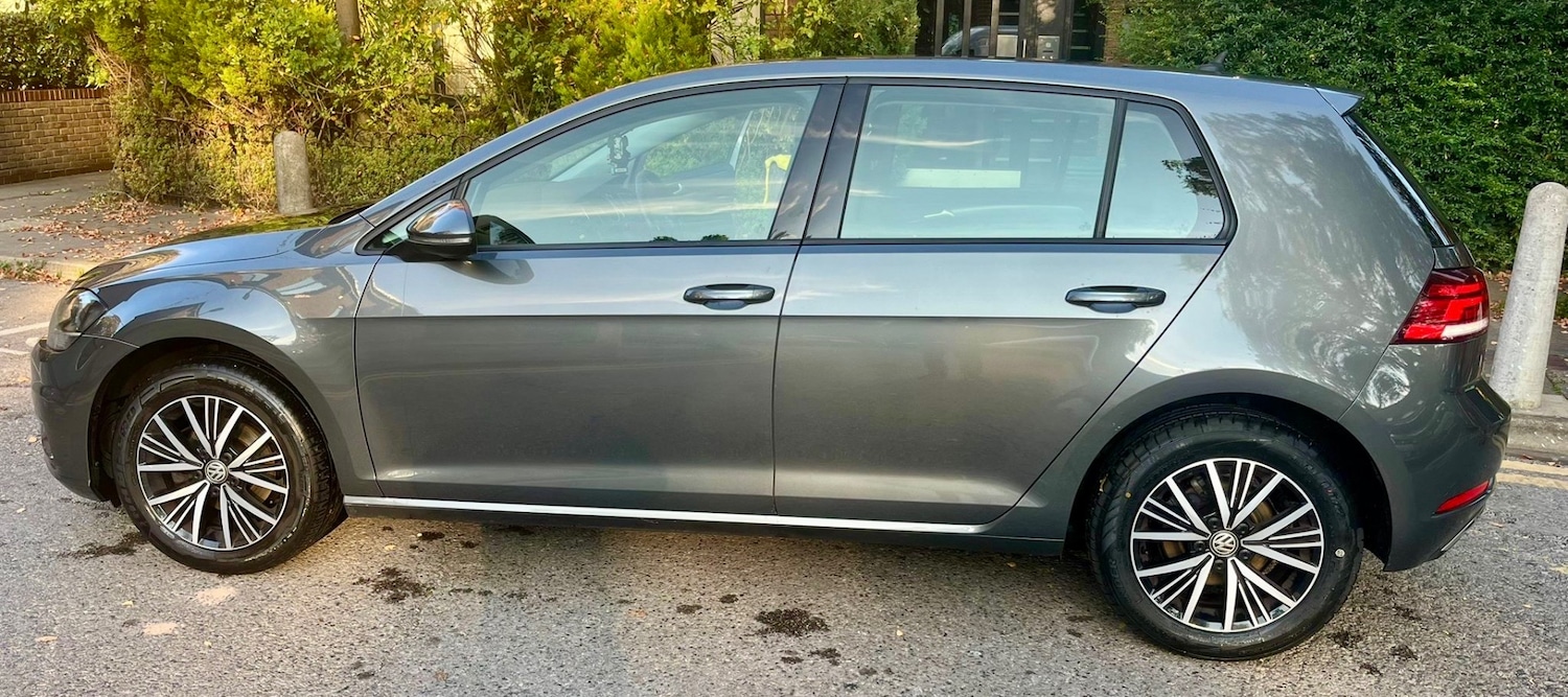 Used Volkswagen Golf 2019 for sale - 76271570: Photo 18