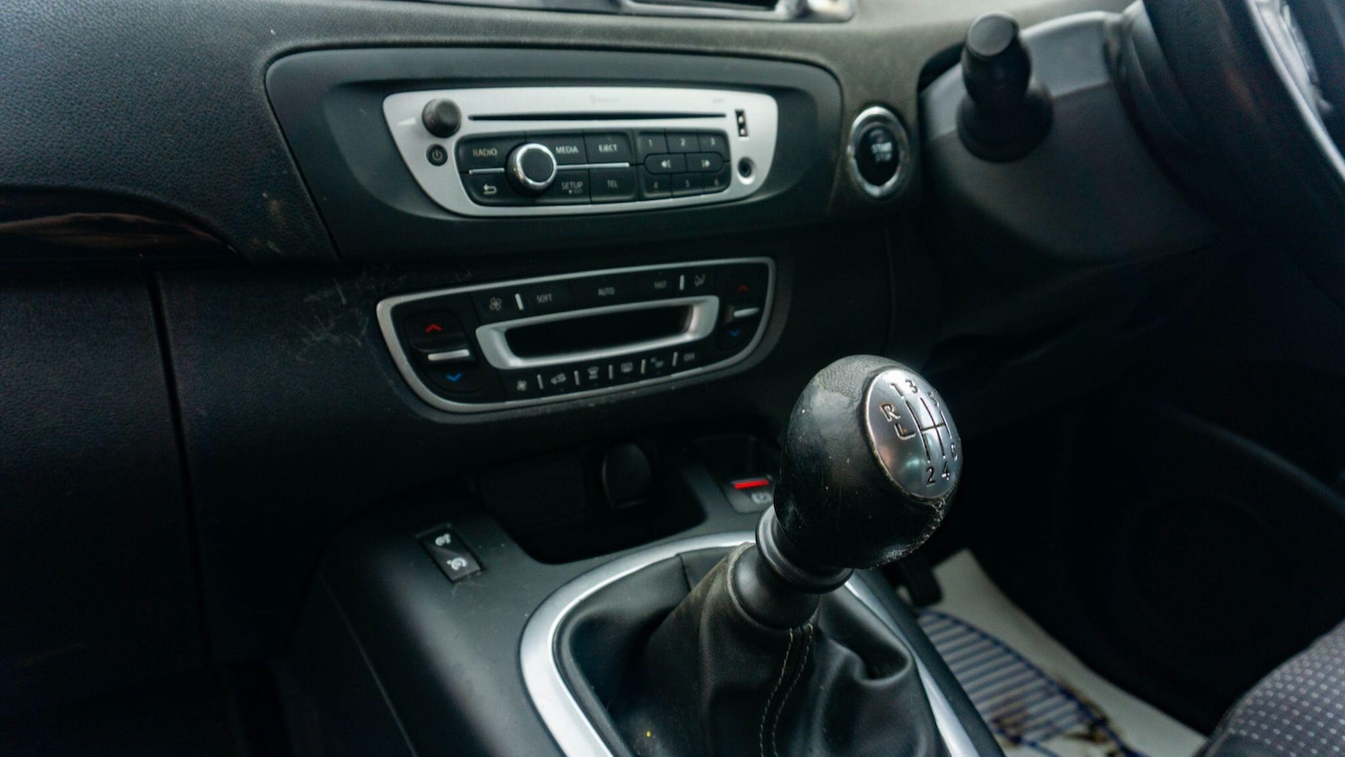 Vehicle 29