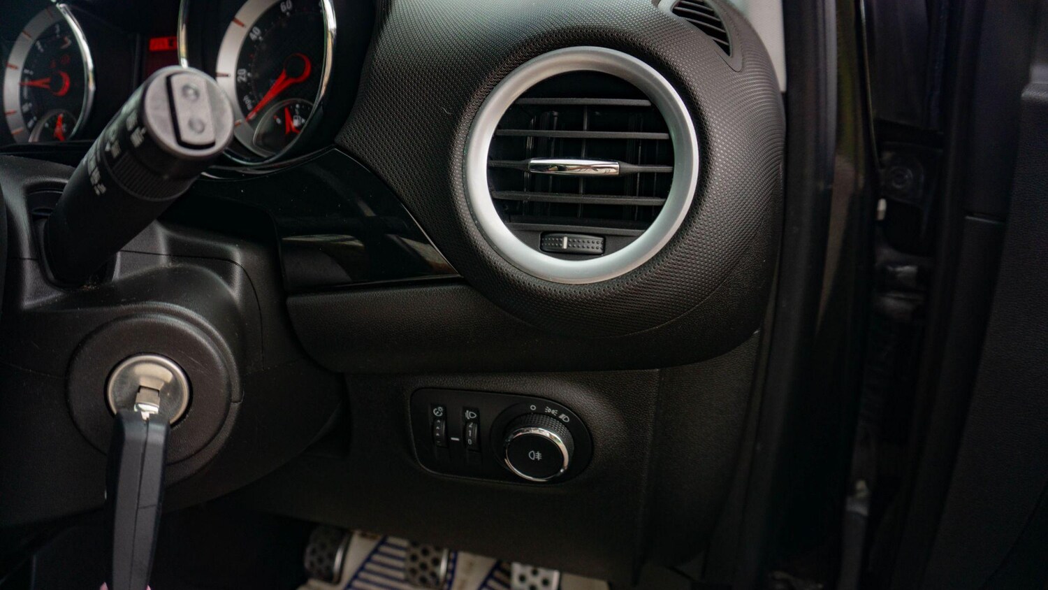 Vehicle 46
