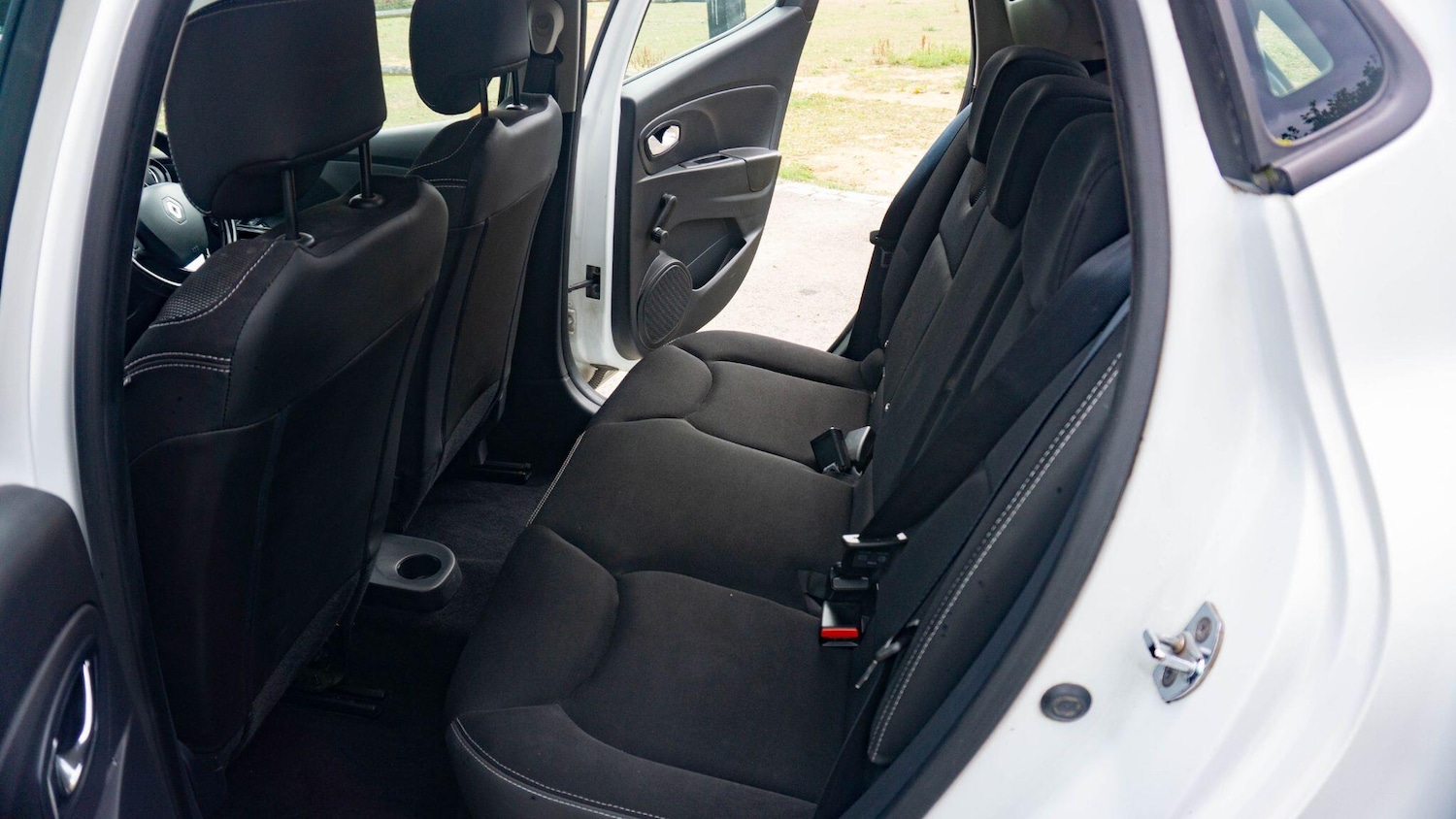 Vehicle 28