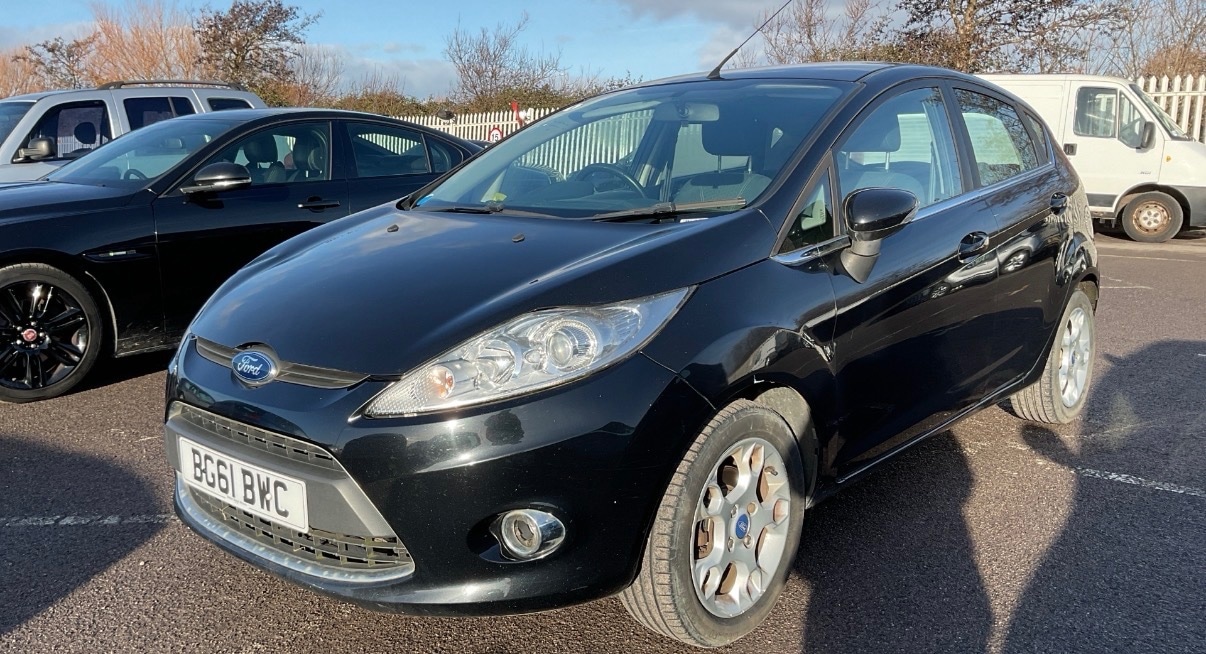 Used Ford Fiesta 2011 for sale - 77173298: Photo 2