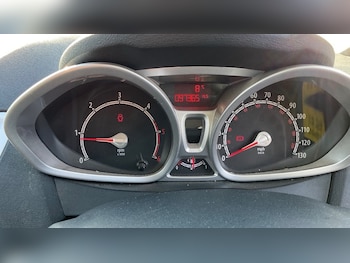 Used Ford Fiesta 2011 for sale - 77173298: Photo