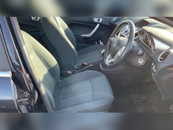 Used Ford Fiesta 2011 for sale - 77173298: Photo