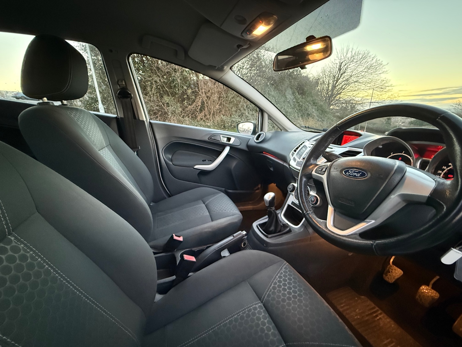 Used Ford Fiesta 2011 for sale - 77095663: Photo 14