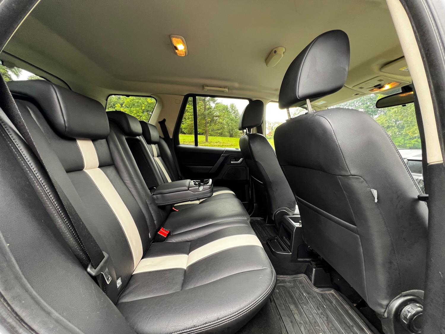 Used Land Rover Freelander 2011 for sale - 76212242: Photo 14