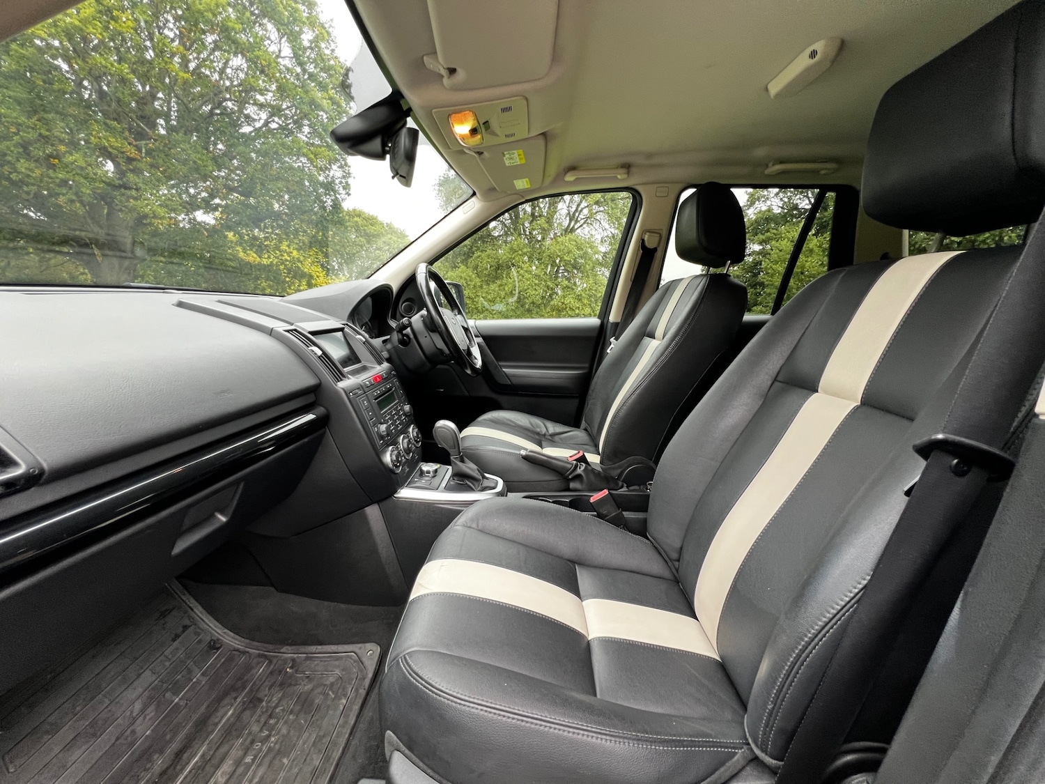 Used Land Rover Freelander 2011 for sale - 76212242: Photo 16