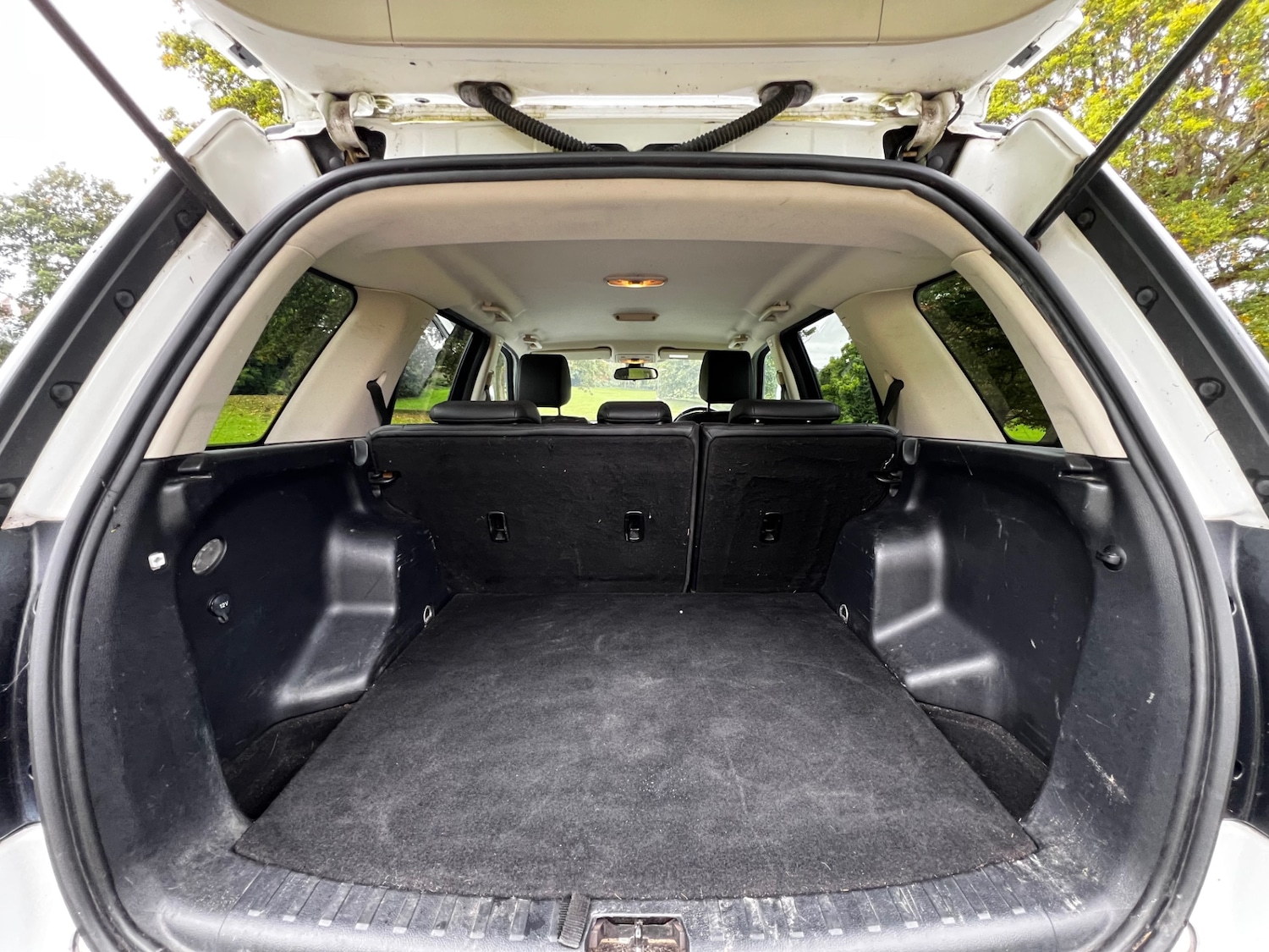 Used Land Rover Freelander 2011 for sale - 76212242: Photo 18