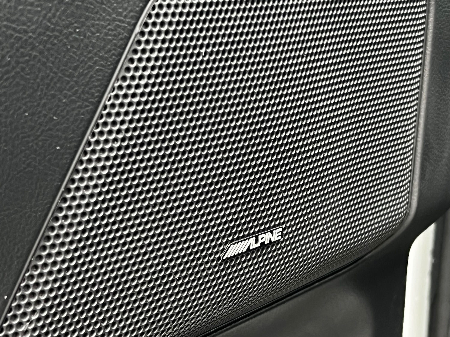 Used Land Rover Freelander 2011 for sale - 76212242: Photo 19