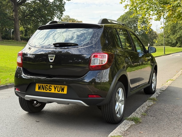 Used Dacia Sandero Stepway 2016 for sale - 76172557: Photo 12