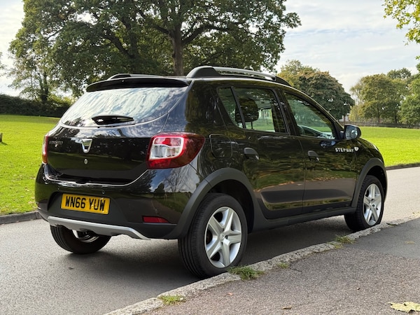 Used Dacia Sandero Stepway 2016 for sale - 76172557: Photo 13