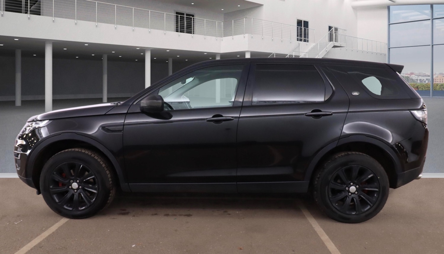 Used Land Rover Discovery Sport 2015 for sale - 77161995: Photo 6