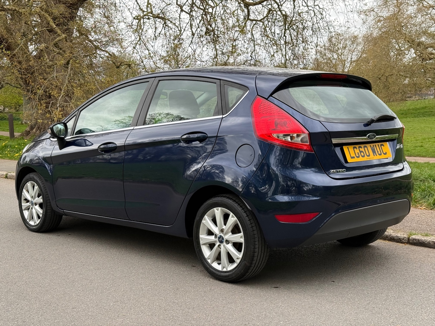 Used Ford Fiesta 2010 for sale - 78179901: Photo 10