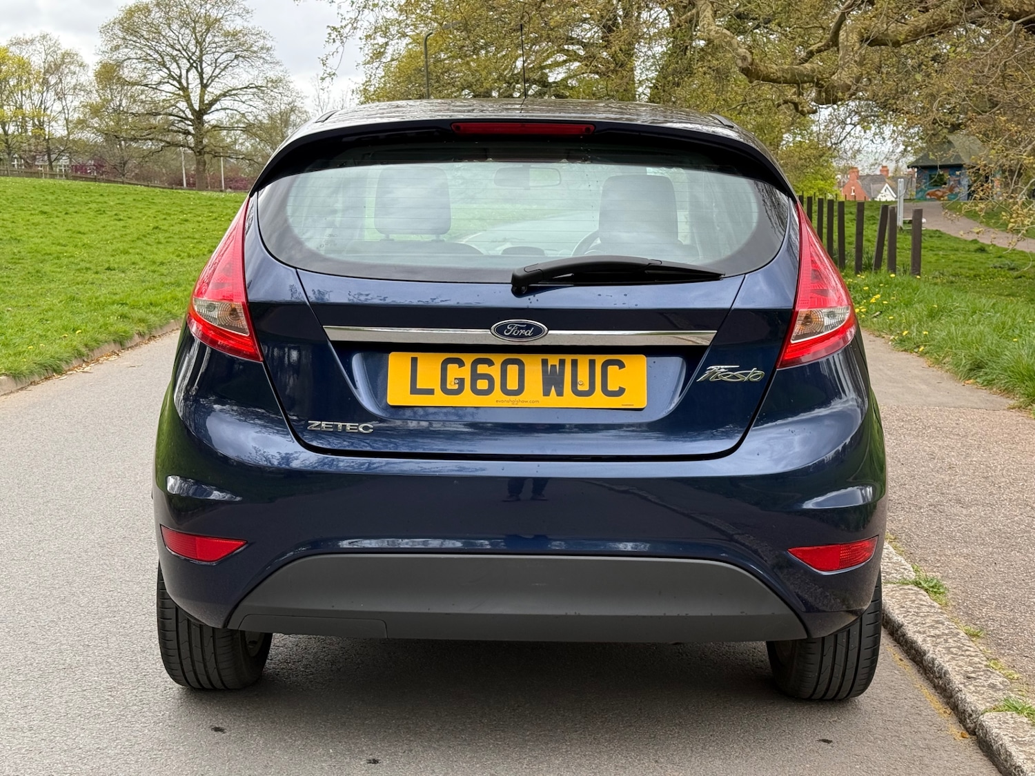 Used Ford Fiesta 2010 for sale - 78179901: Photo 12