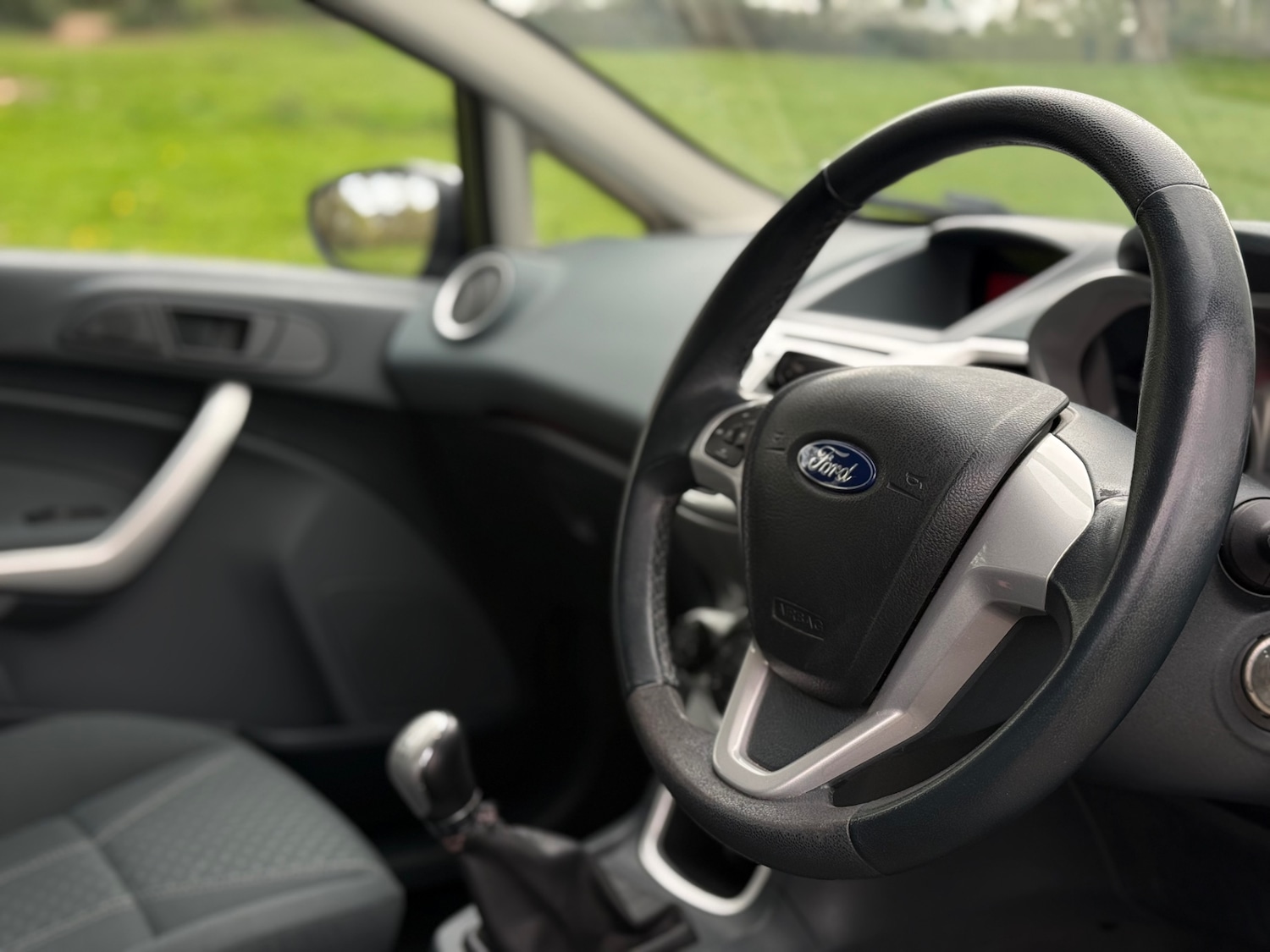 Used Ford Fiesta 2010 for sale - 78179901: Photo 22