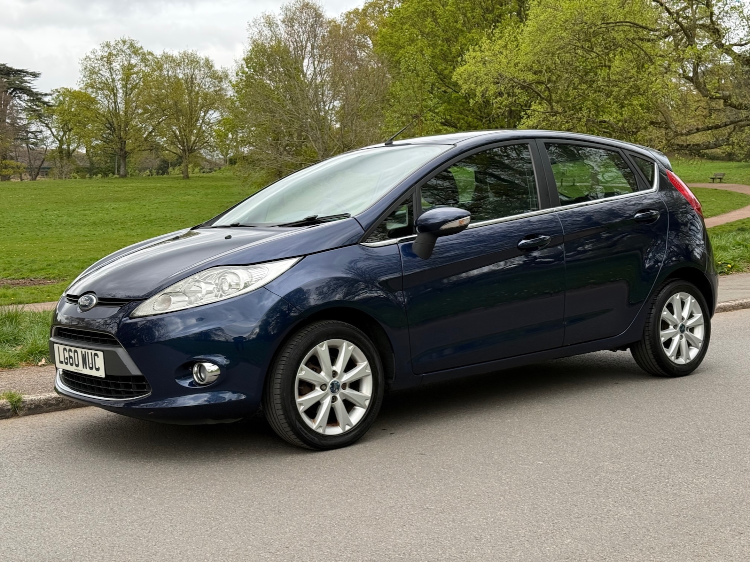 Used Ford Fiesta 2010 for sale - 78179901: Photo 6