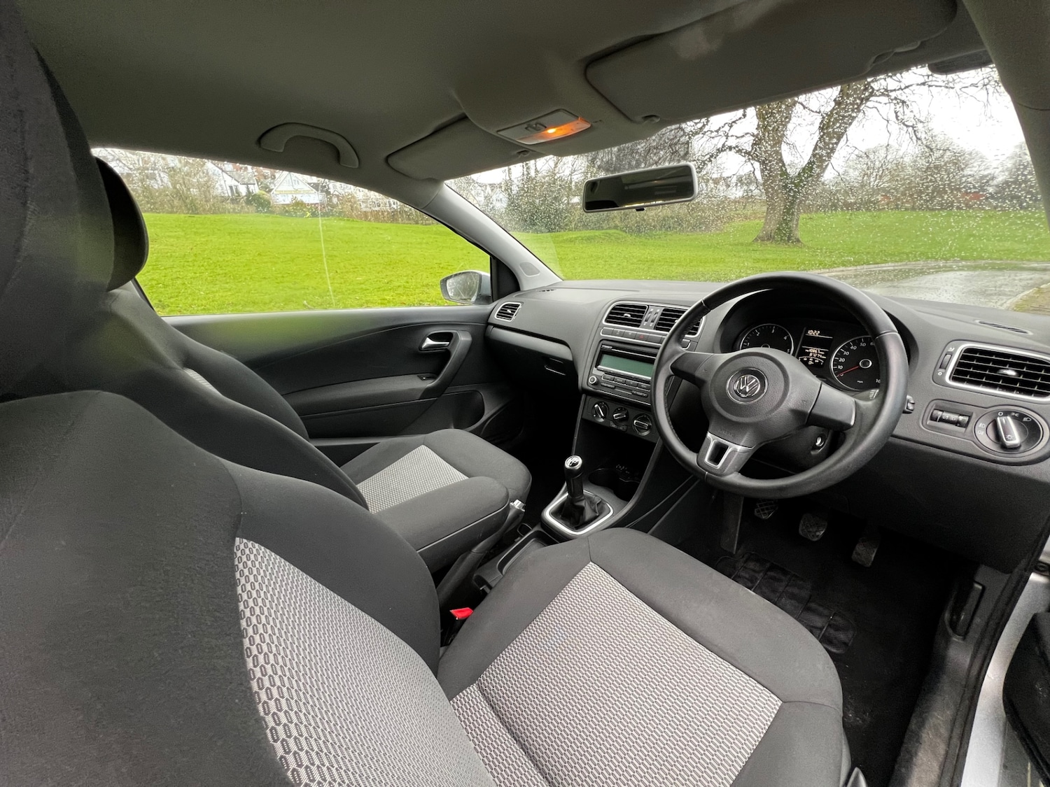 Used Volkswagen Polo 2011 for sale - 77613614: Photo 11