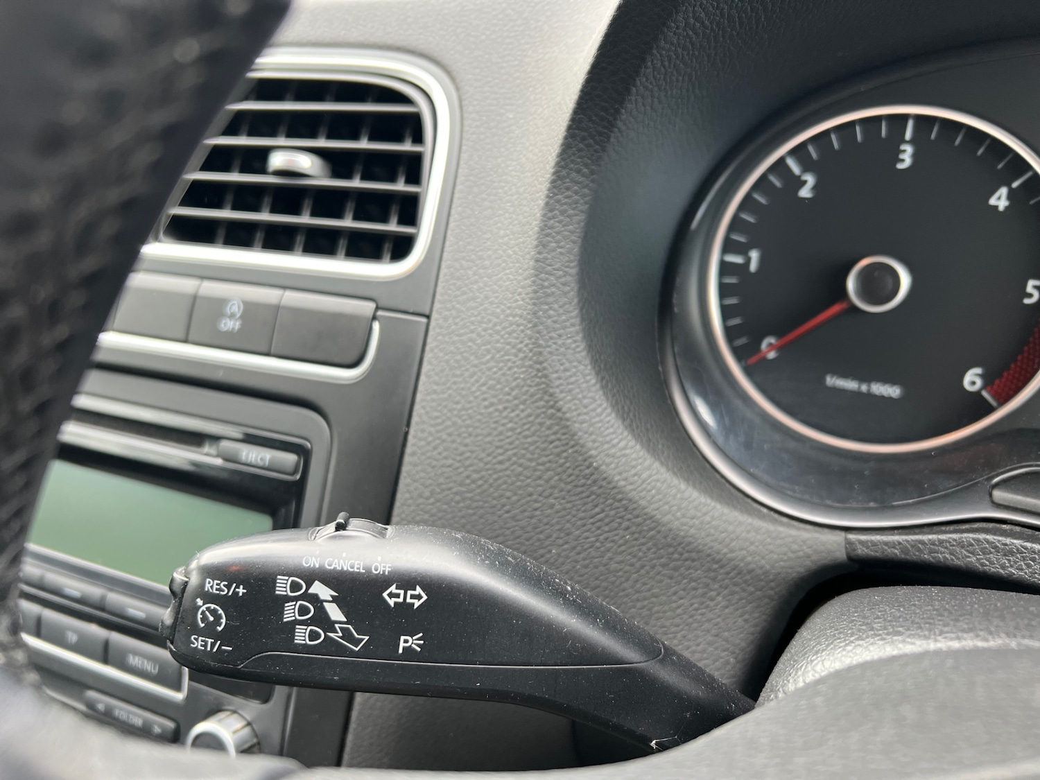 Used Volkswagen Polo 2011 for sale - 77613614: Photo 18