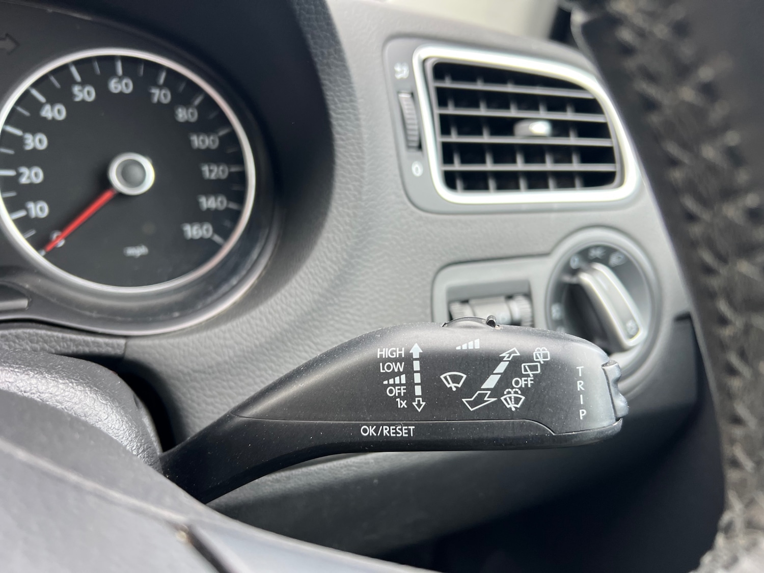 Used Volkswagen Polo 2011 for sale - 77613614: Photo 19