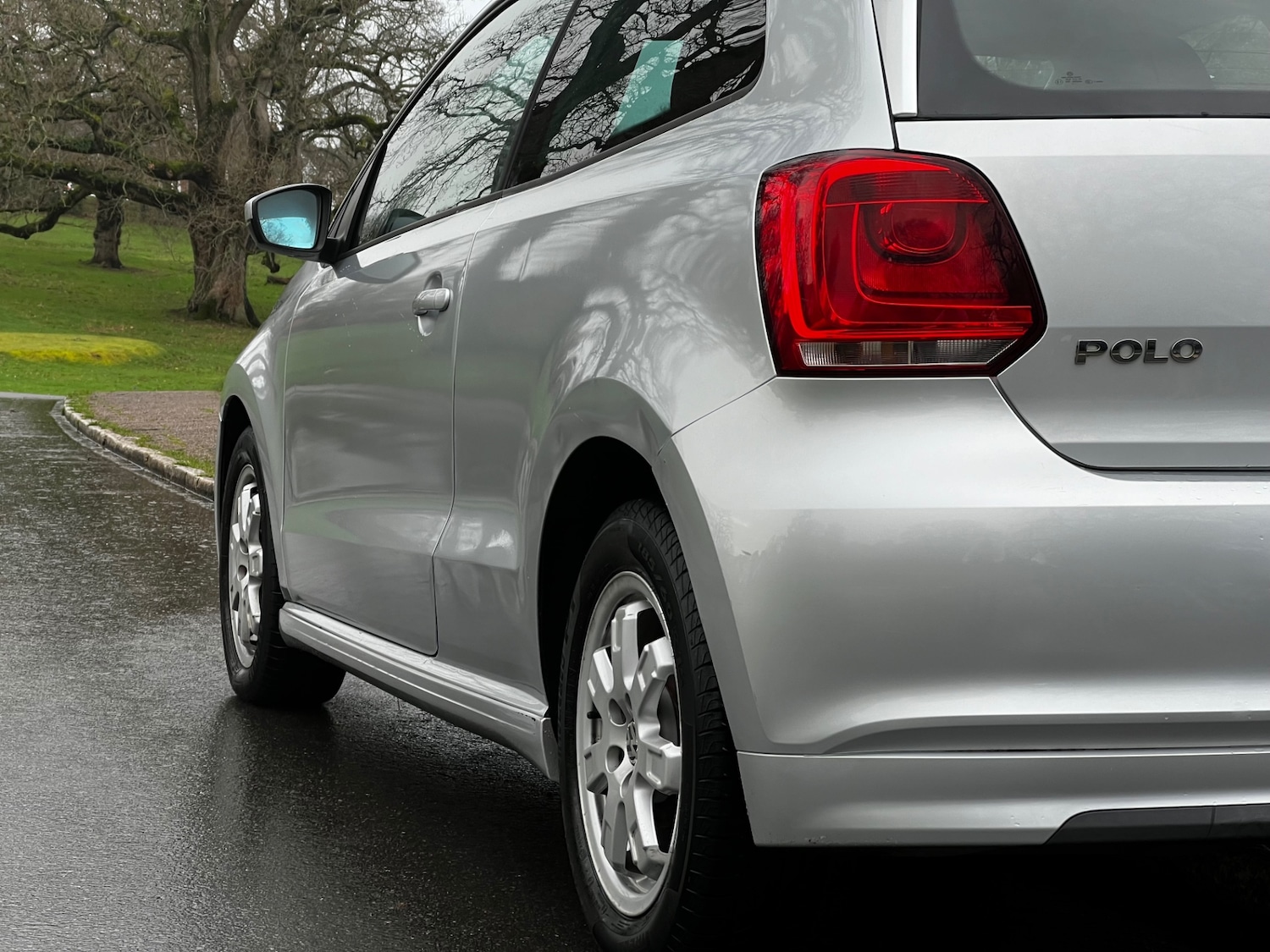 Used Volkswagen Polo 2011 for sale - 77613614: Photo 6